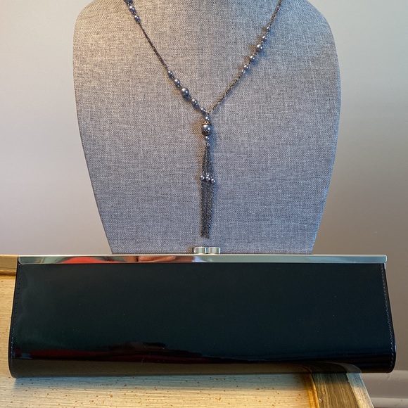 ☘️ Clutch Cigarette Handbag with Strong Clasp - Picture 1 of 5